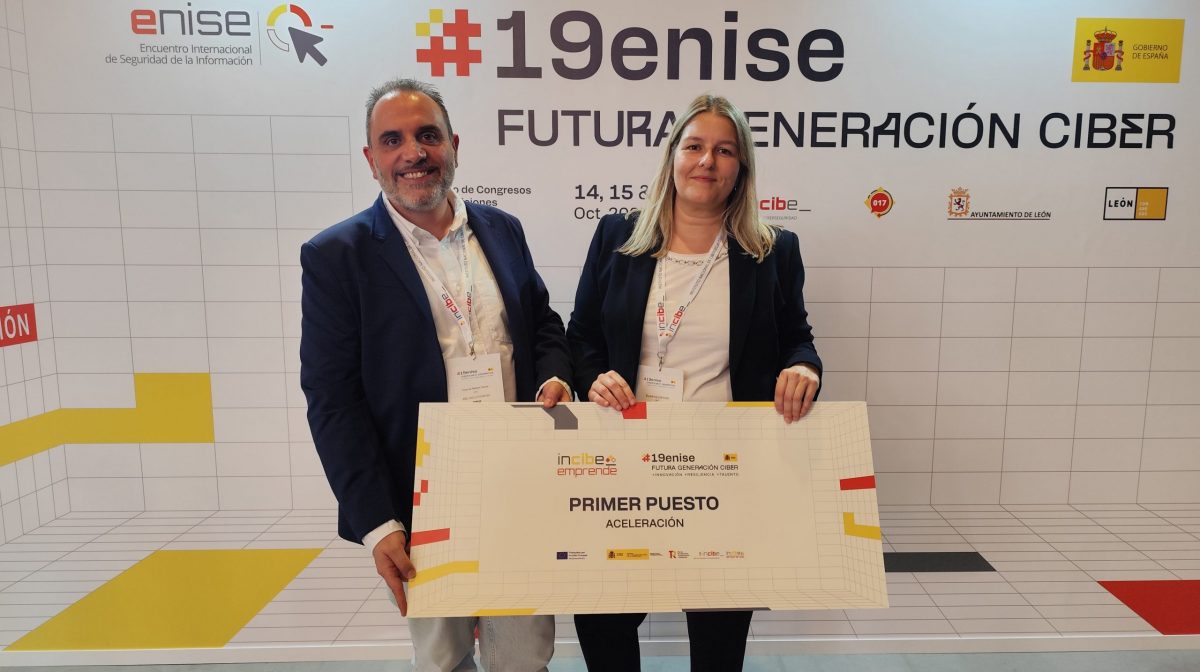 Splitchain_ganador_19ENISE