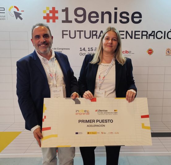 Splitchain_ganador_19ENISE Splitchain_ganador_19ENISE